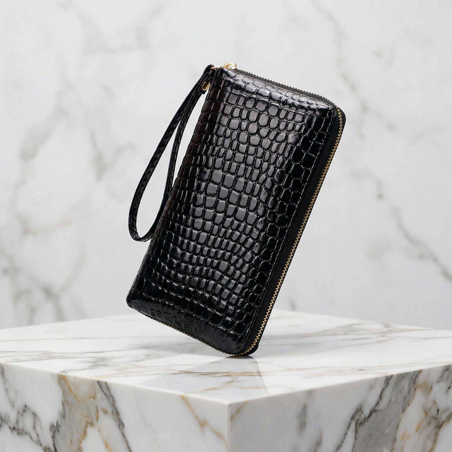 VISAGE - CROCODILE LEATHER WALLET